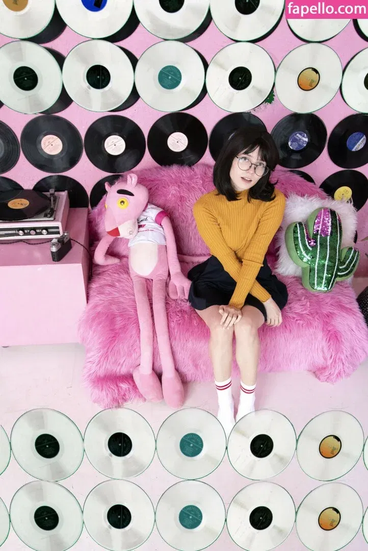 k0lenochka Onlyfans Photo Gallery 