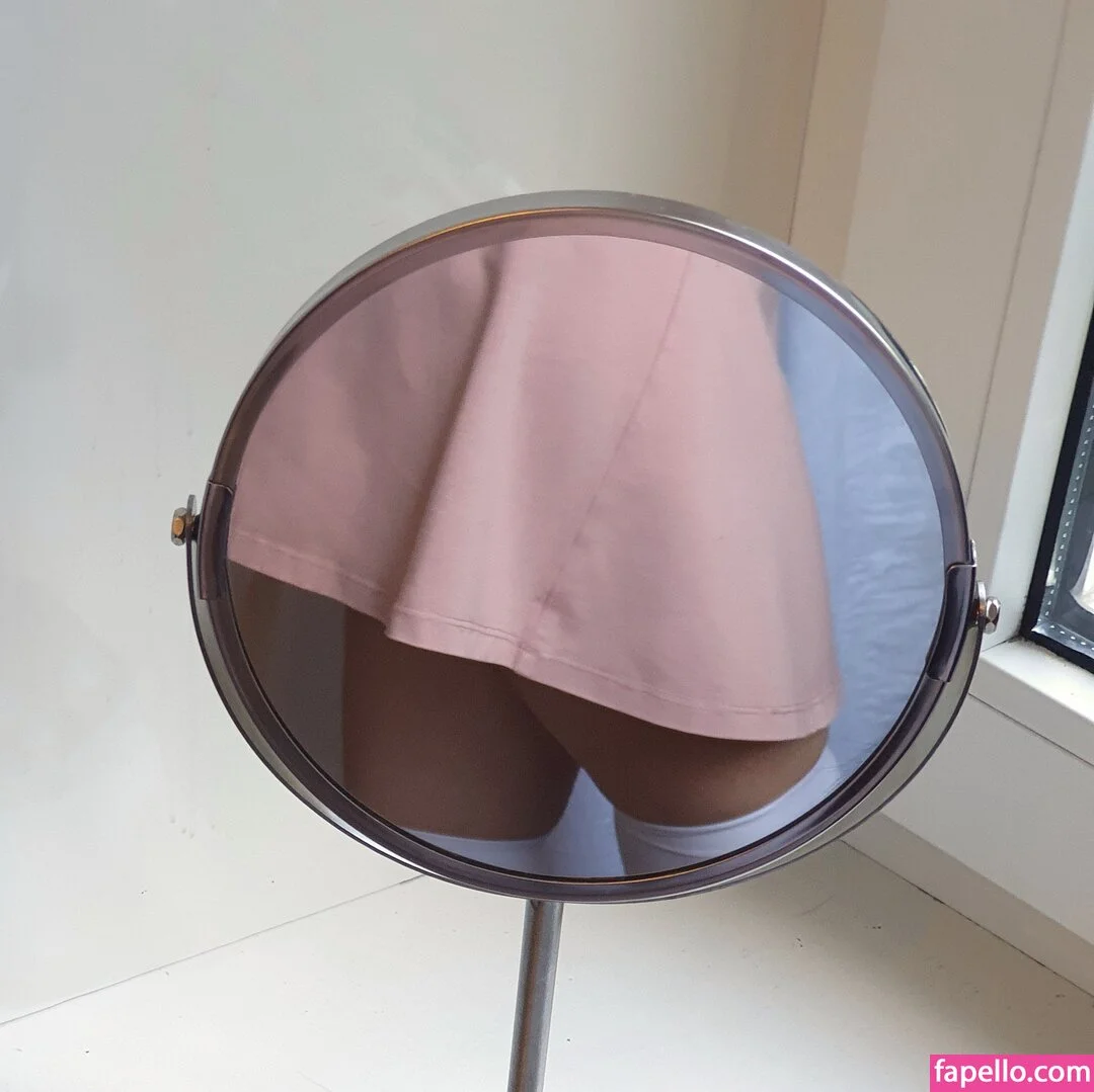 k0lenochka Onlyfans Photo Gallery 