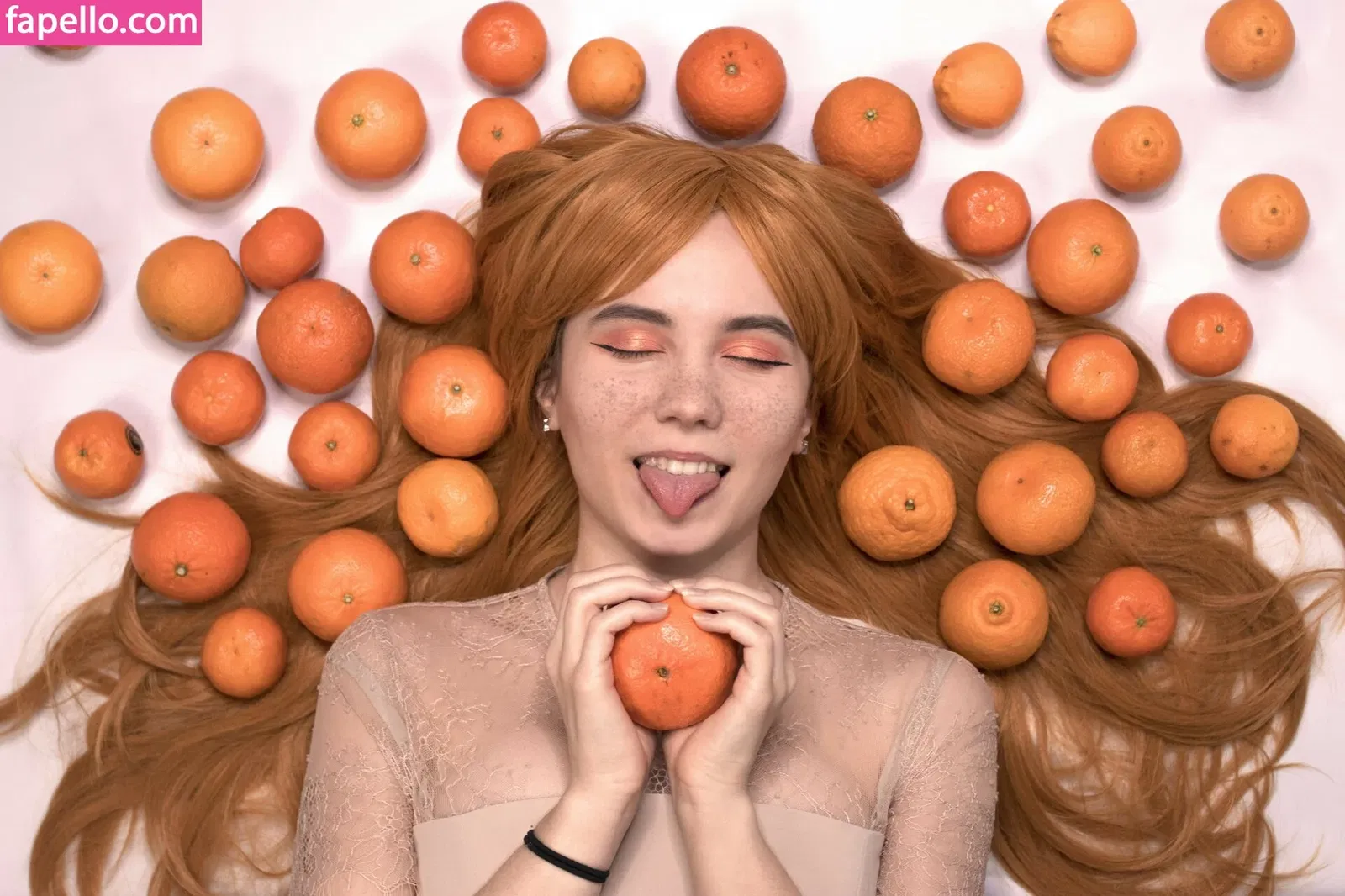 k0lenochka Onlyfans Photo Gallery 