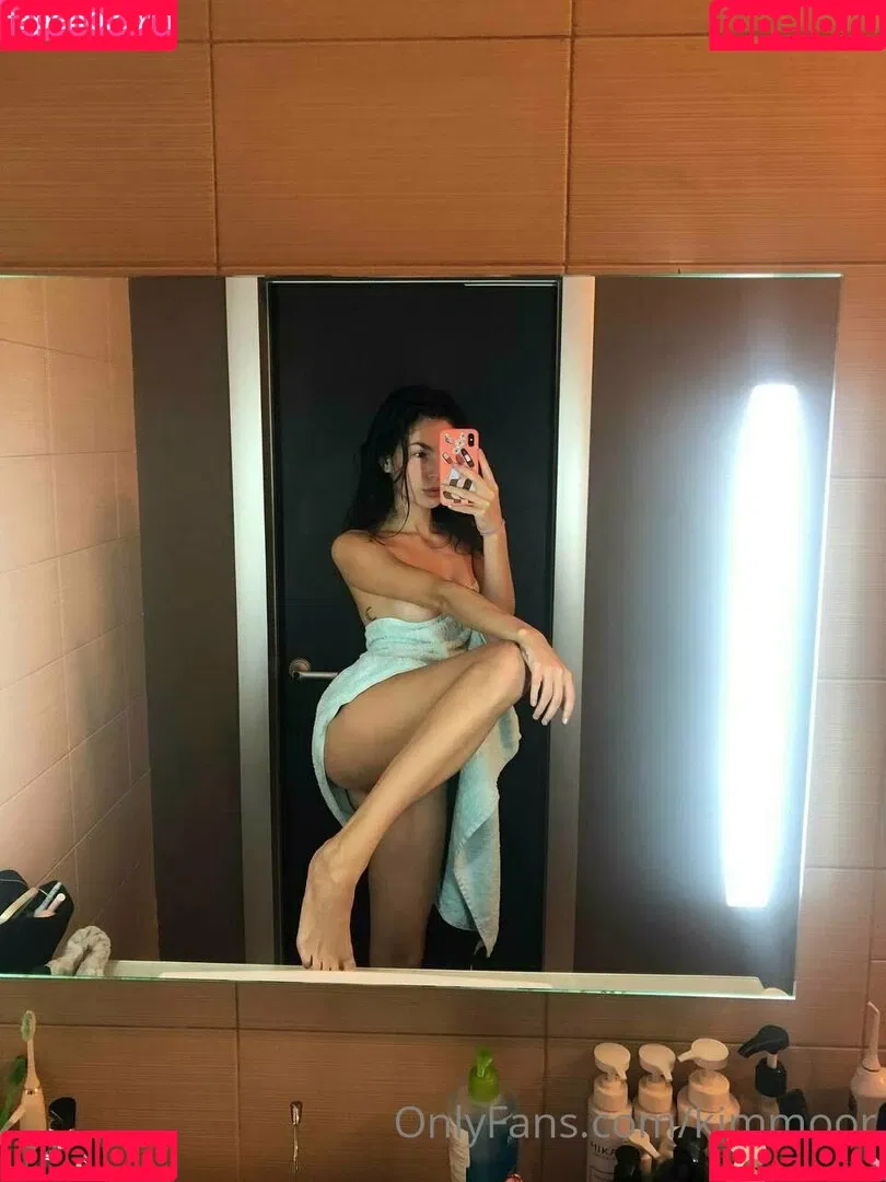 Kim Moor Onlyfans Photo Gallery 