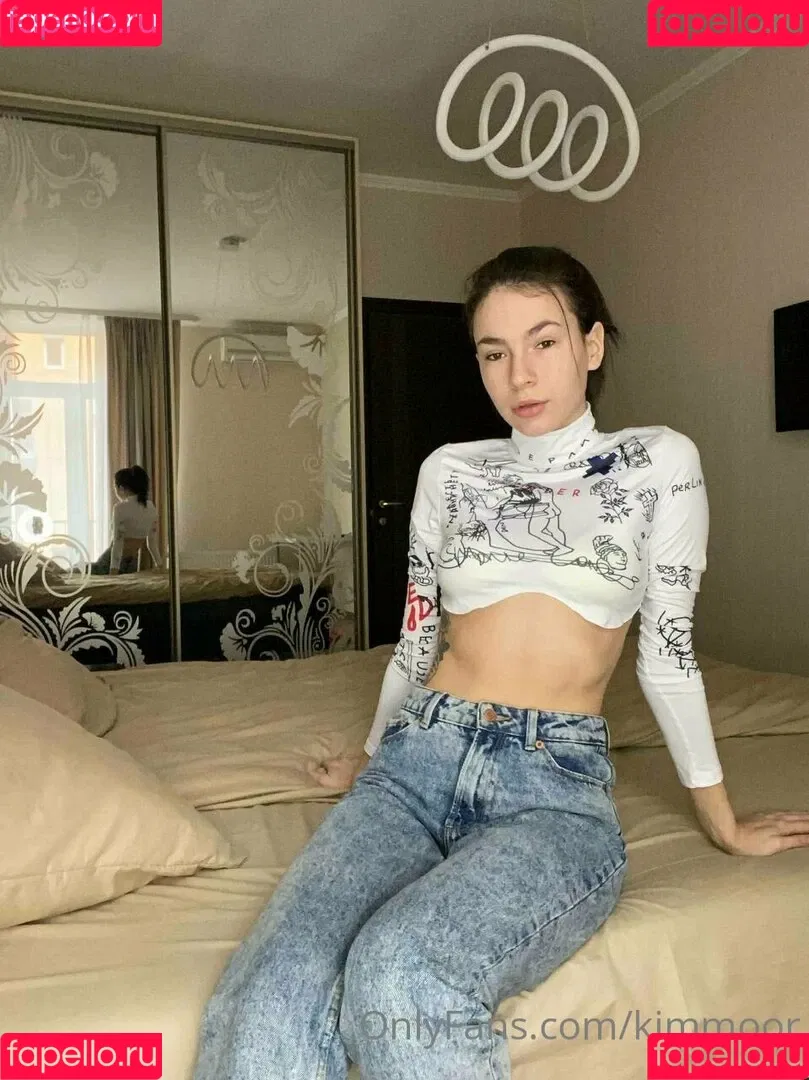 Kim Moor Onlyfans Photo Gallery 