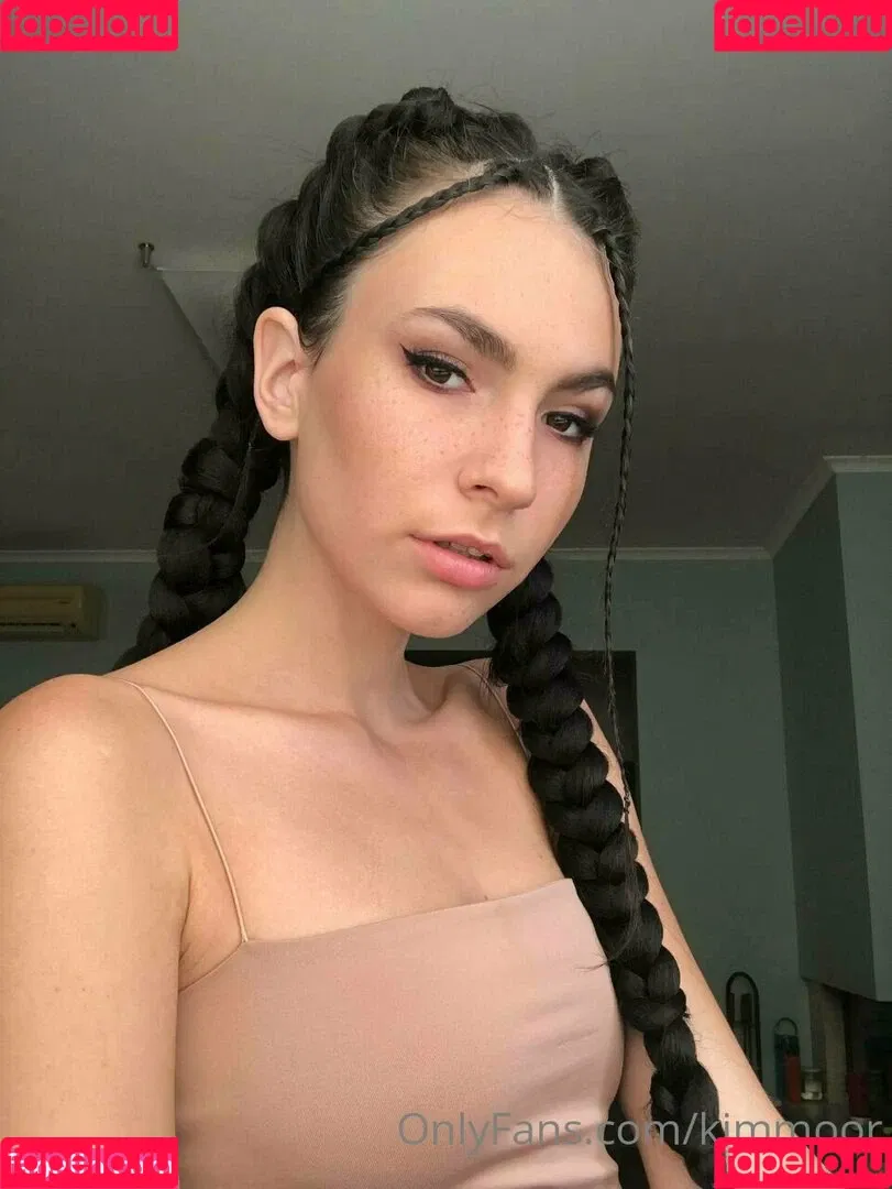 Kim Moor Onlyfans Photo Gallery 