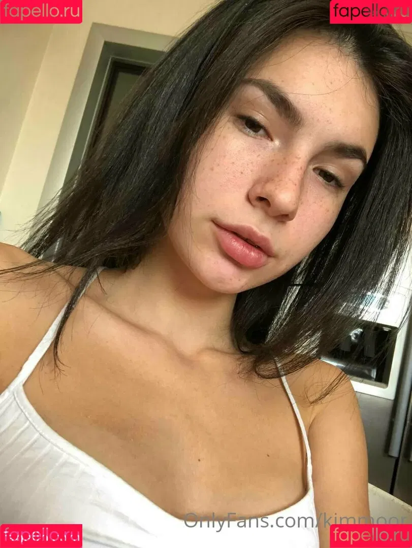 Kim Moor Onlyfans Photo Gallery 