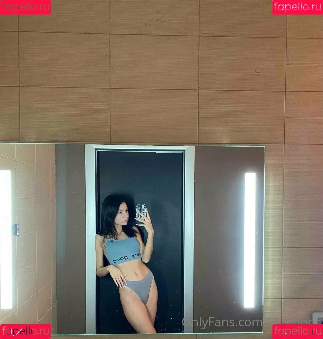 Kim Moor Onlyfans Photo Gallery 