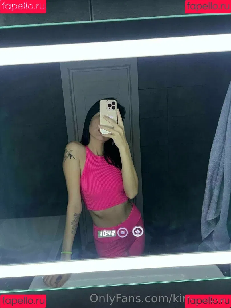Kim Moor Onlyfans Photo Gallery 