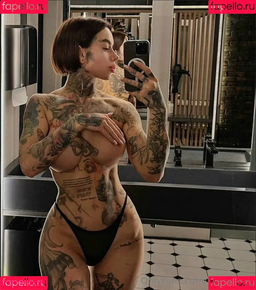 Kim Moor Onlyfans Photo Gallery 