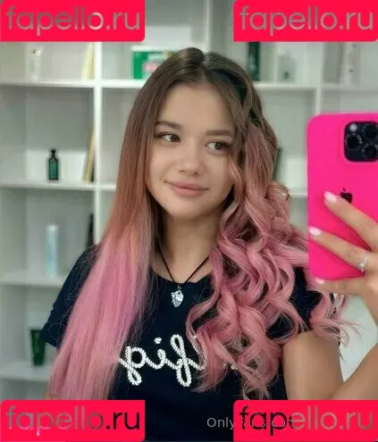 Kim Moor Onlyfans Photo Gallery 