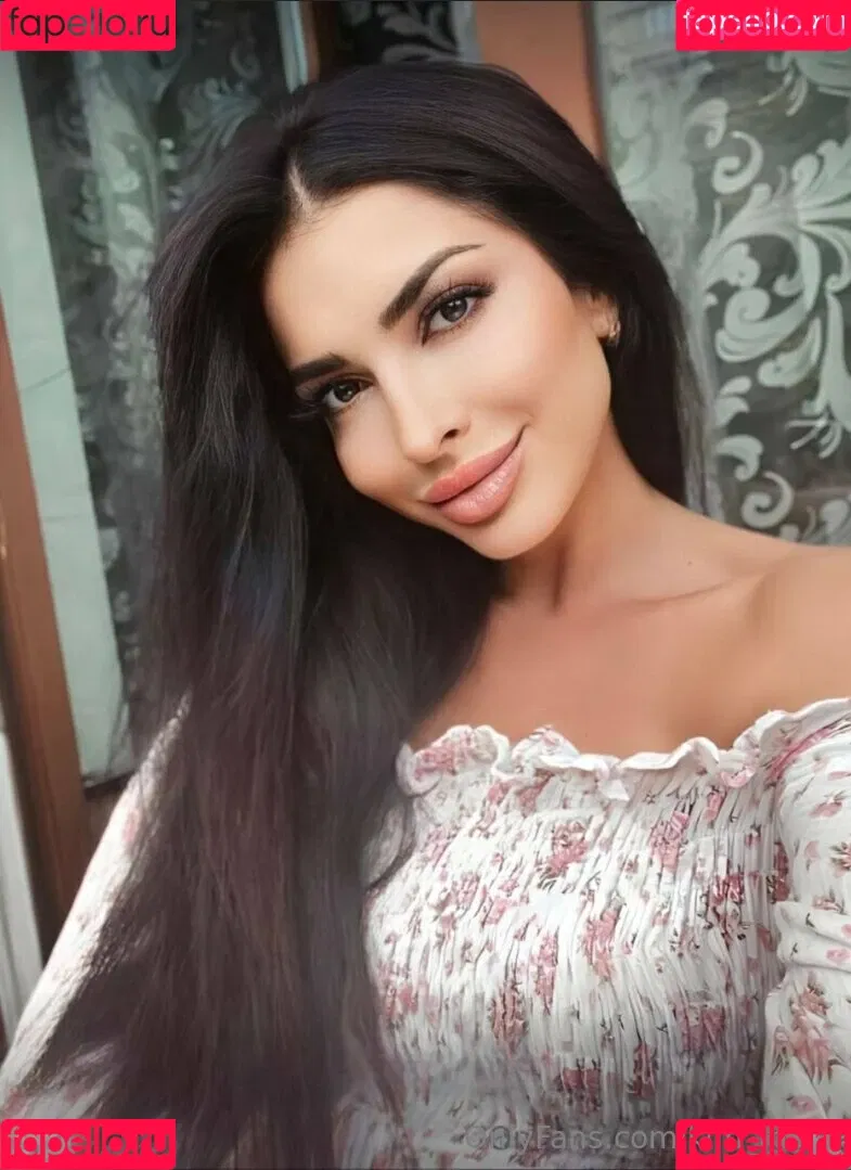 Kim Moor Onlyfans Photo Gallery 
