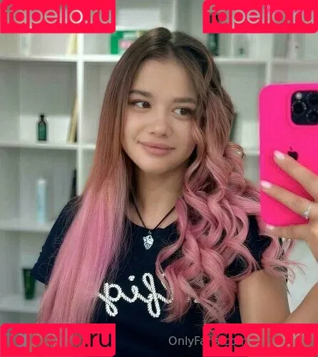 Kim Moor Onlyfans Photo Gallery 