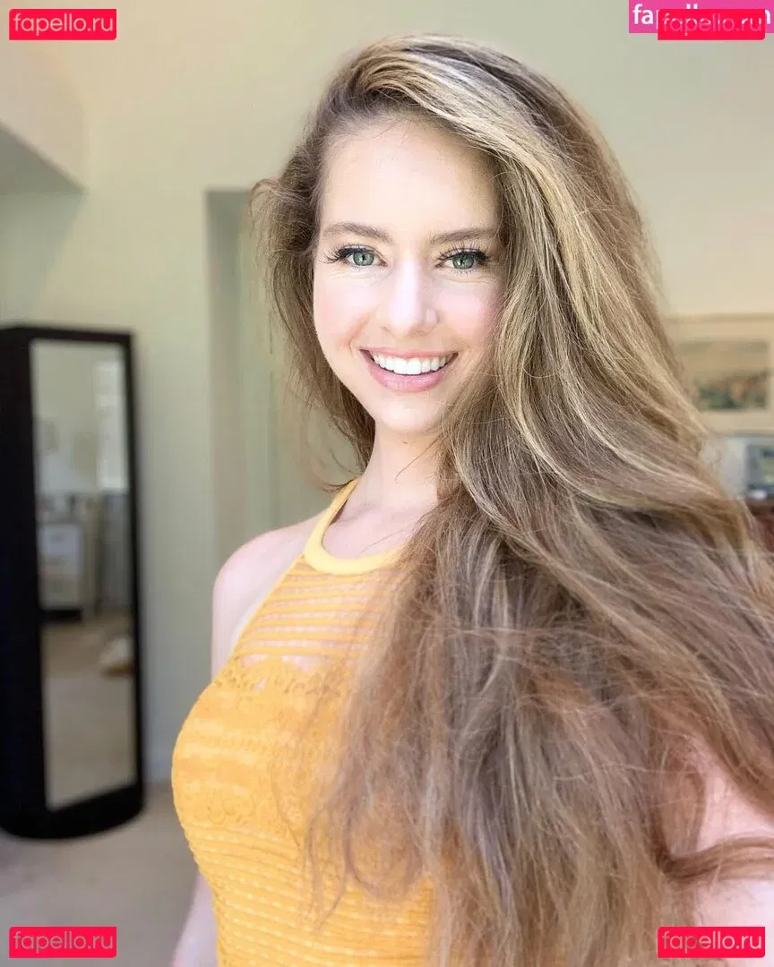 alexanextdoor Onlyfans Photo Gallery 