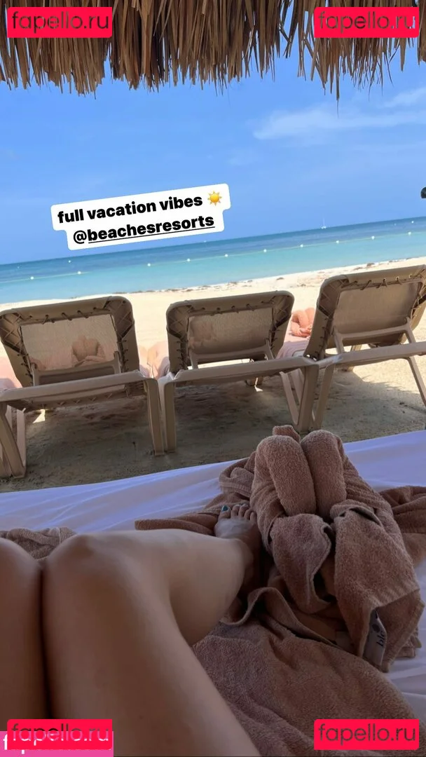 Jodie Sweetin Onlyfans Photo Gallery 