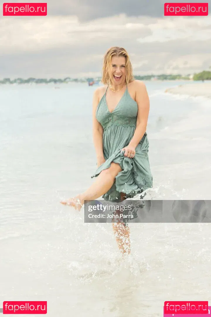 Jodie Sweetin Onlyfans Photo Gallery 