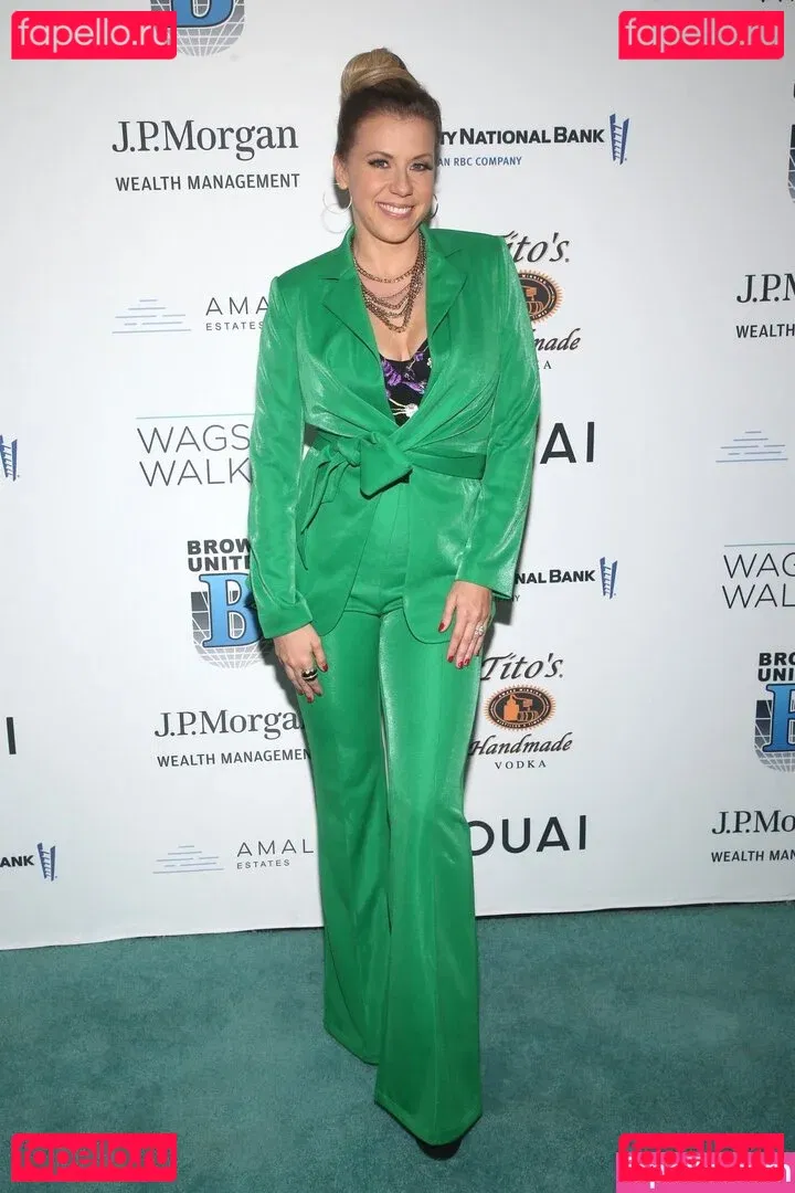 Jodie Sweetin Onlyfans Photo Gallery 