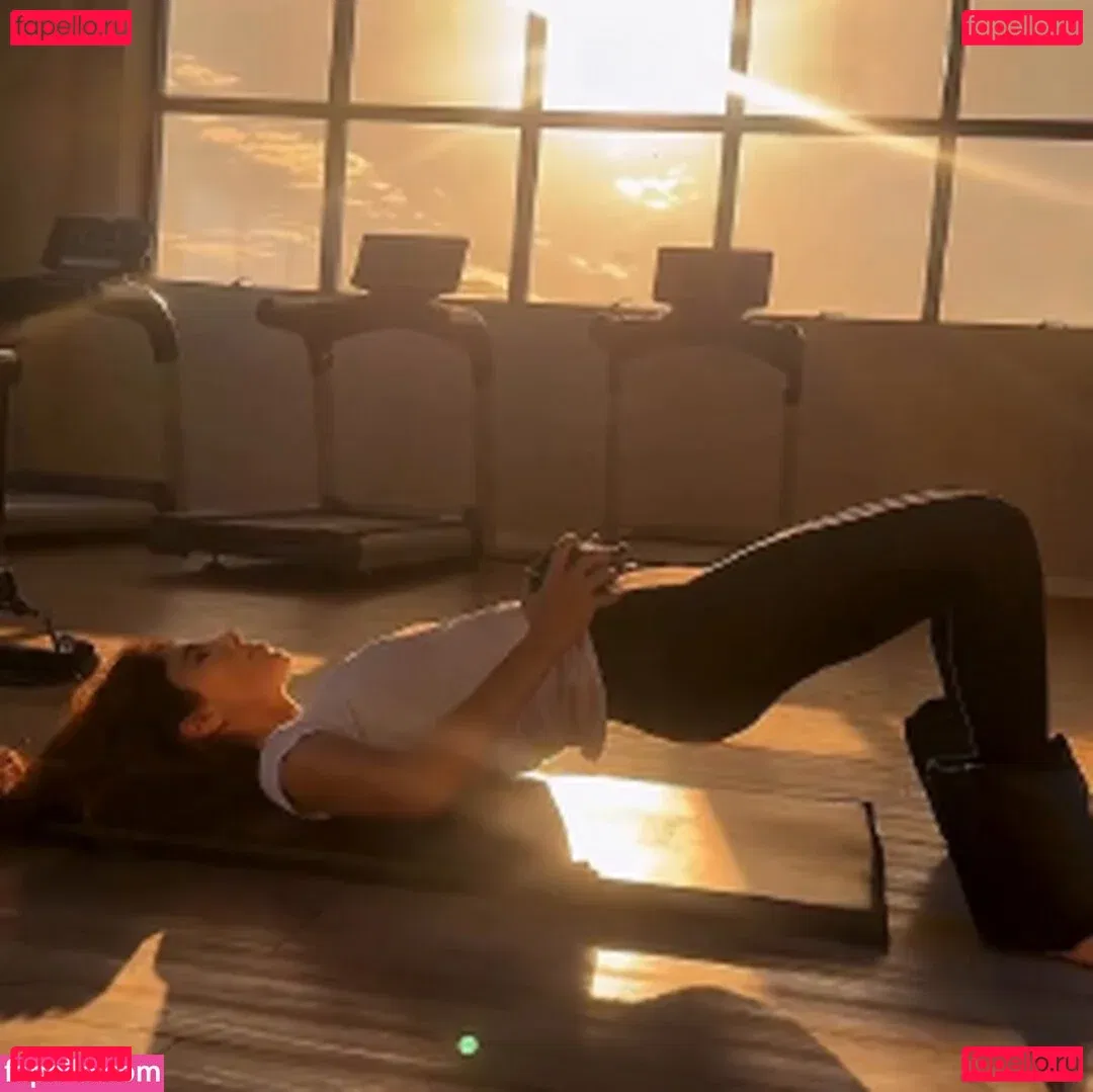 Paula Fernandes Onlyfans Photo Gallery 