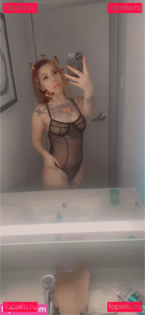 sarailotus Onlyfans Photo Gallery 