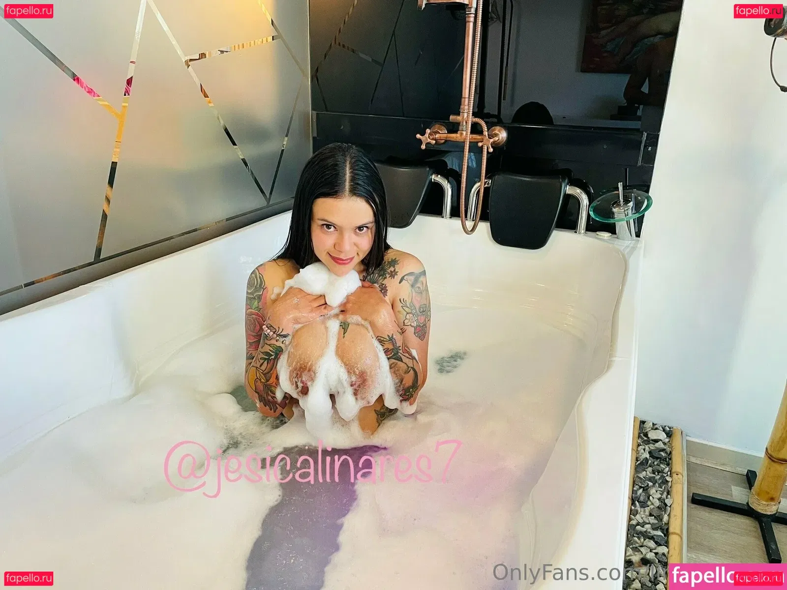 linaresjesica Onlyfans Photo Gallery 