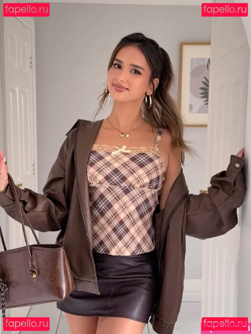 Bela Fernandez Onlyfans Photo Gallery 