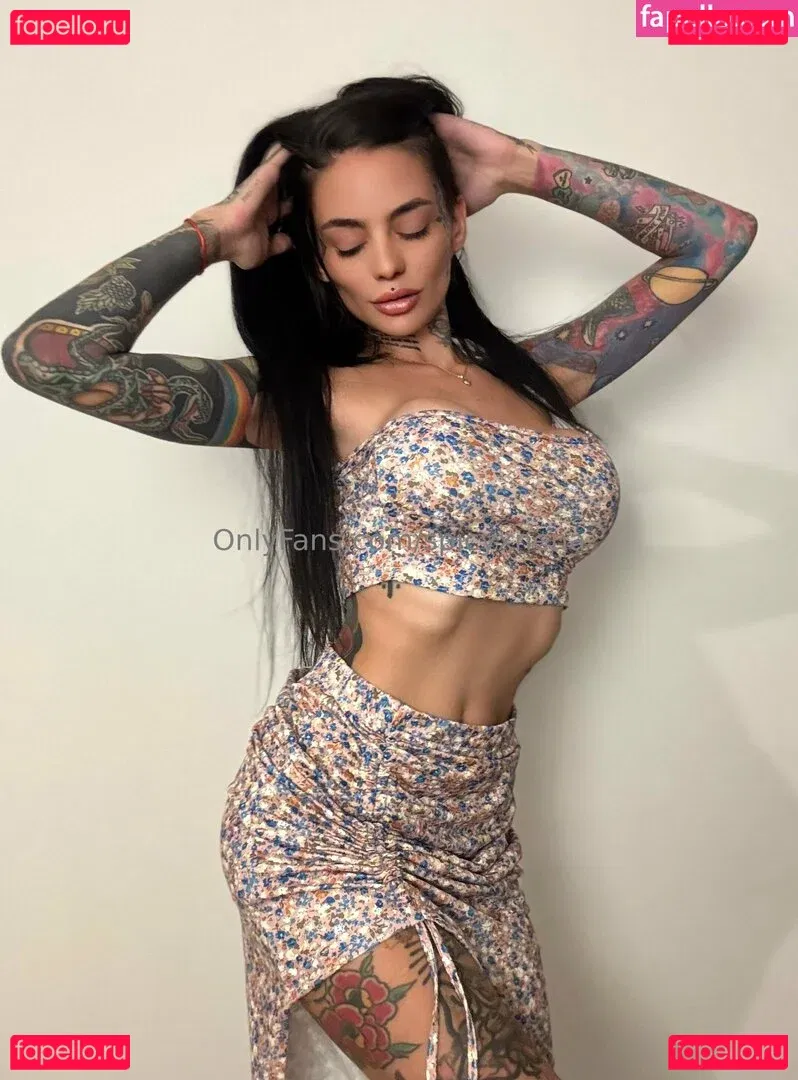 spicyxnena Onlyfans Photo Gallery 