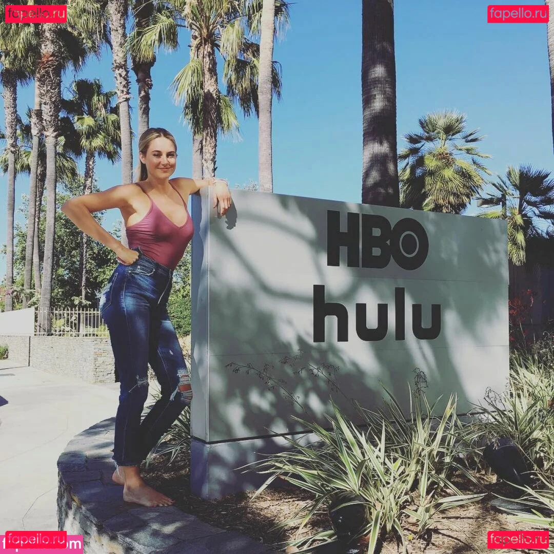 Shailene Woodley Onlyfans Photo Gallery 