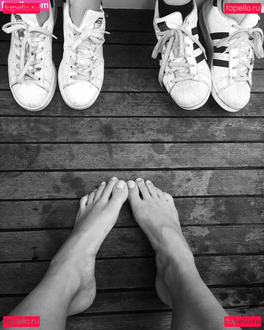 Shailene Woodley Onlyfans Photo Gallery 