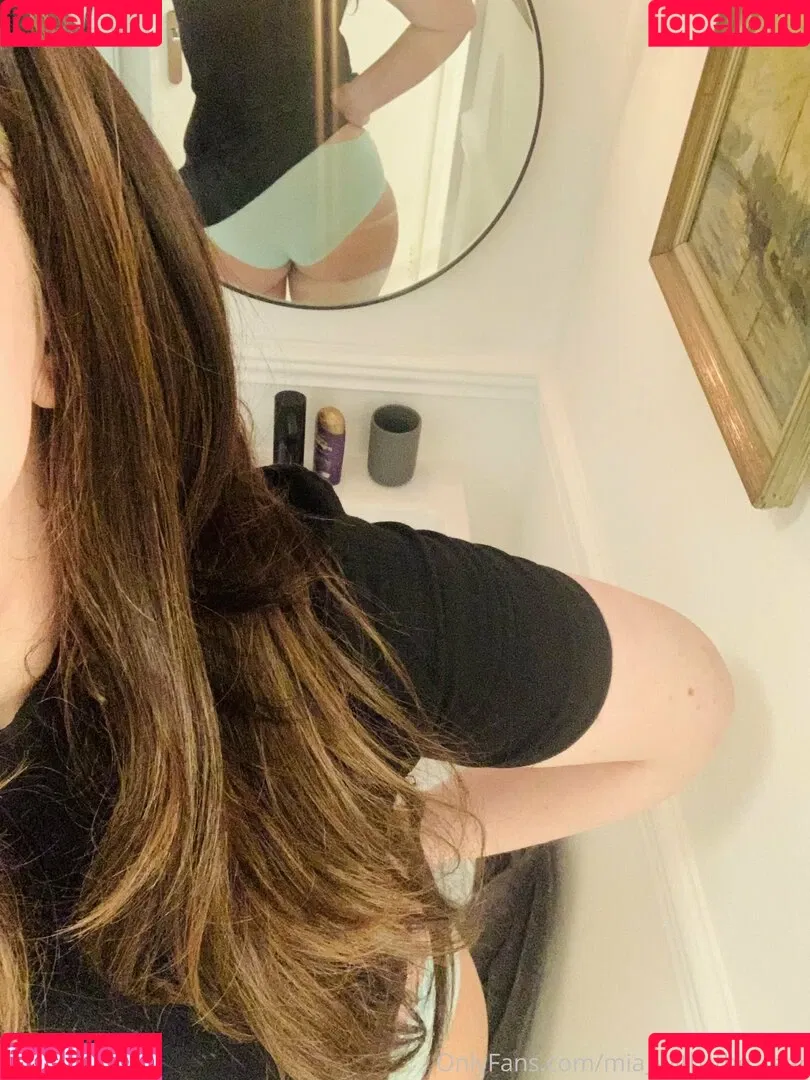 mia_with_the_rear Onlyfans Photo Gallery 