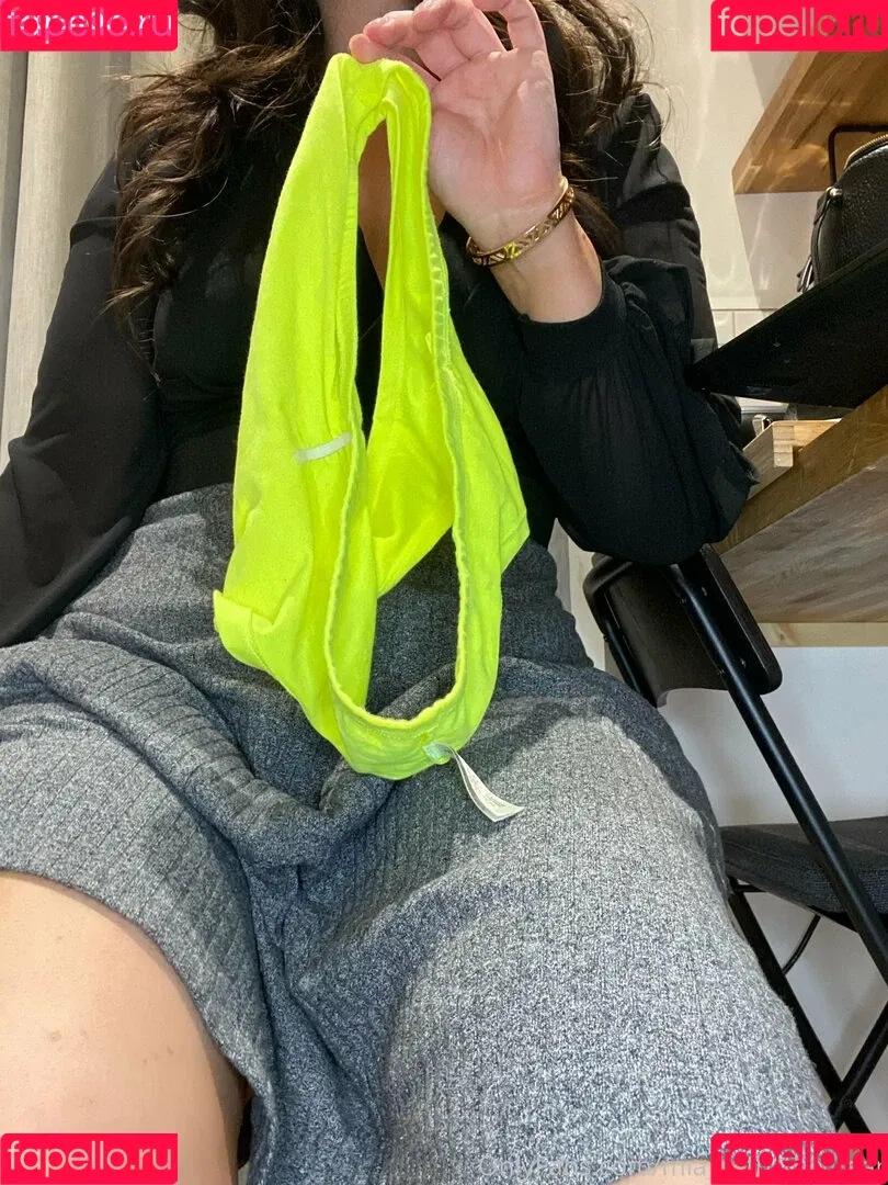 mia_with_the_rear Onlyfans Photo Gallery 
