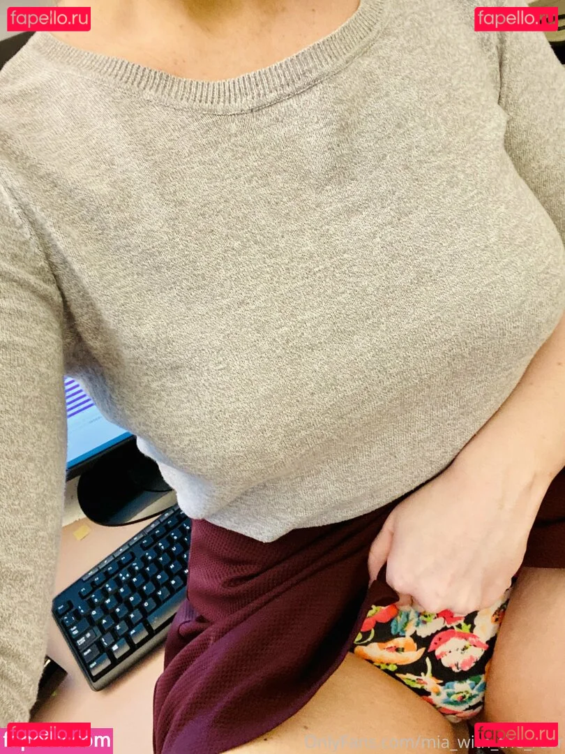 mia_with_the_rear Onlyfans Photo Gallery 