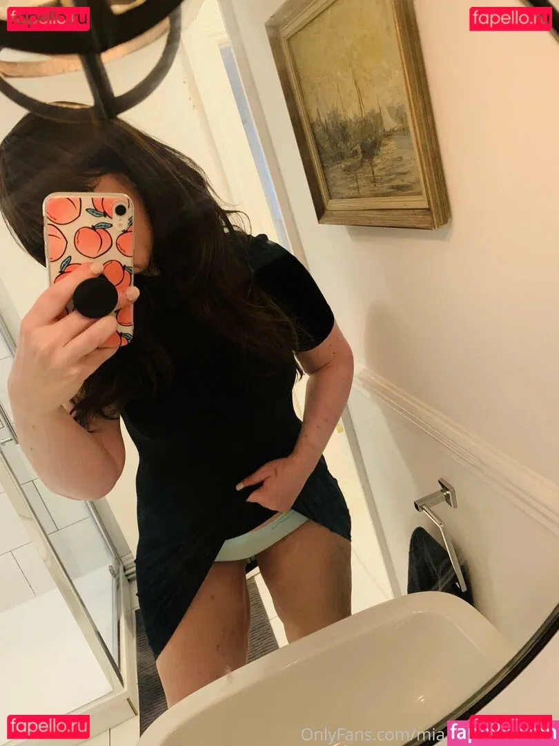 mia_with_the_rear Onlyfans Photo Gallery 