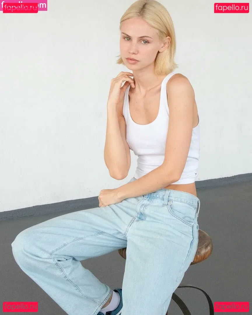 Scarlett Rose Leithold Onlyfans Photo Gallery 