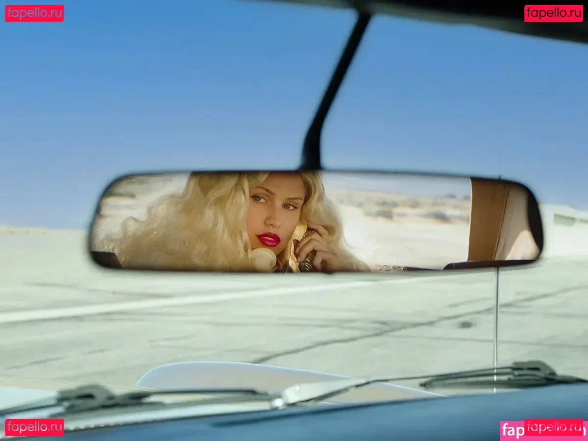 Scarlett Rose Leithold Onlyfans Photo Gallery 