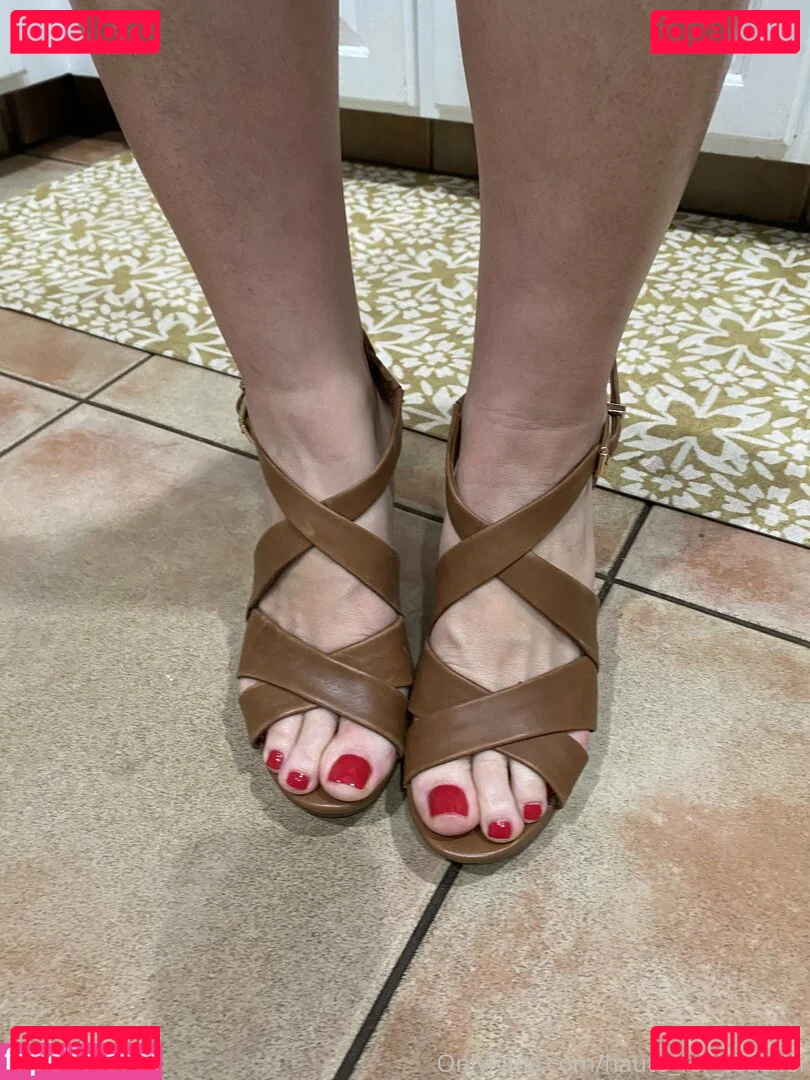 Mrs. Robinson Onlyfans Photo Gallery 