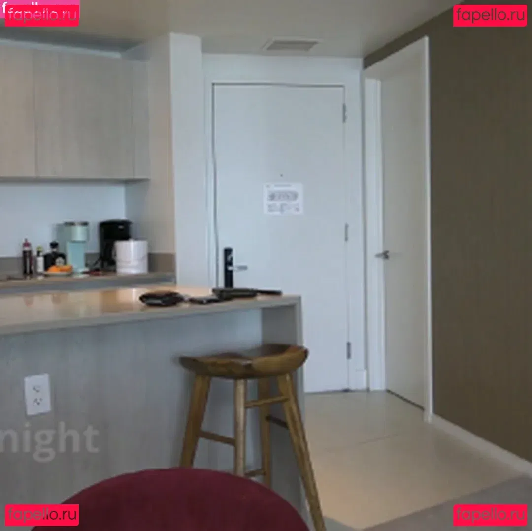 Mrs. Robinson Onlyfans Photo Gallery 