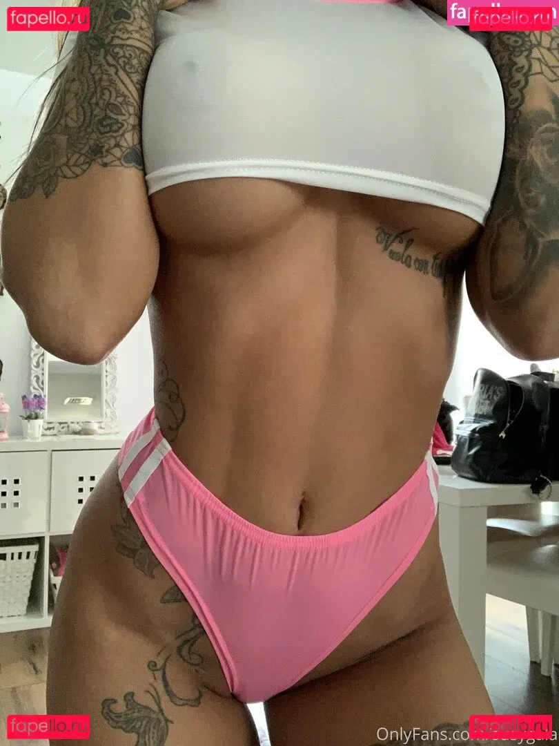 Skyclay Onlyfans Photo Gallery 