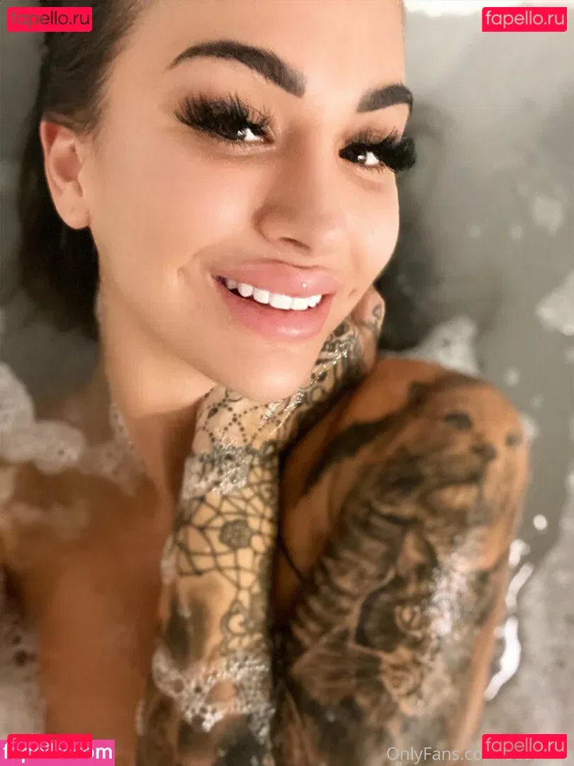 Skyclay Onlyfans Photo Gallery 