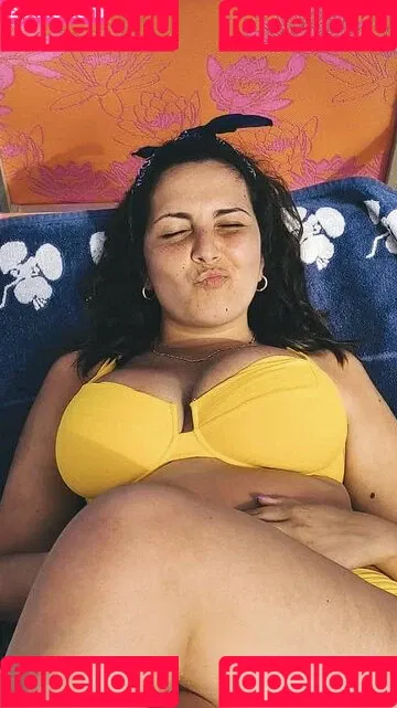 Teresa V Onlyfans Photo Gallery 