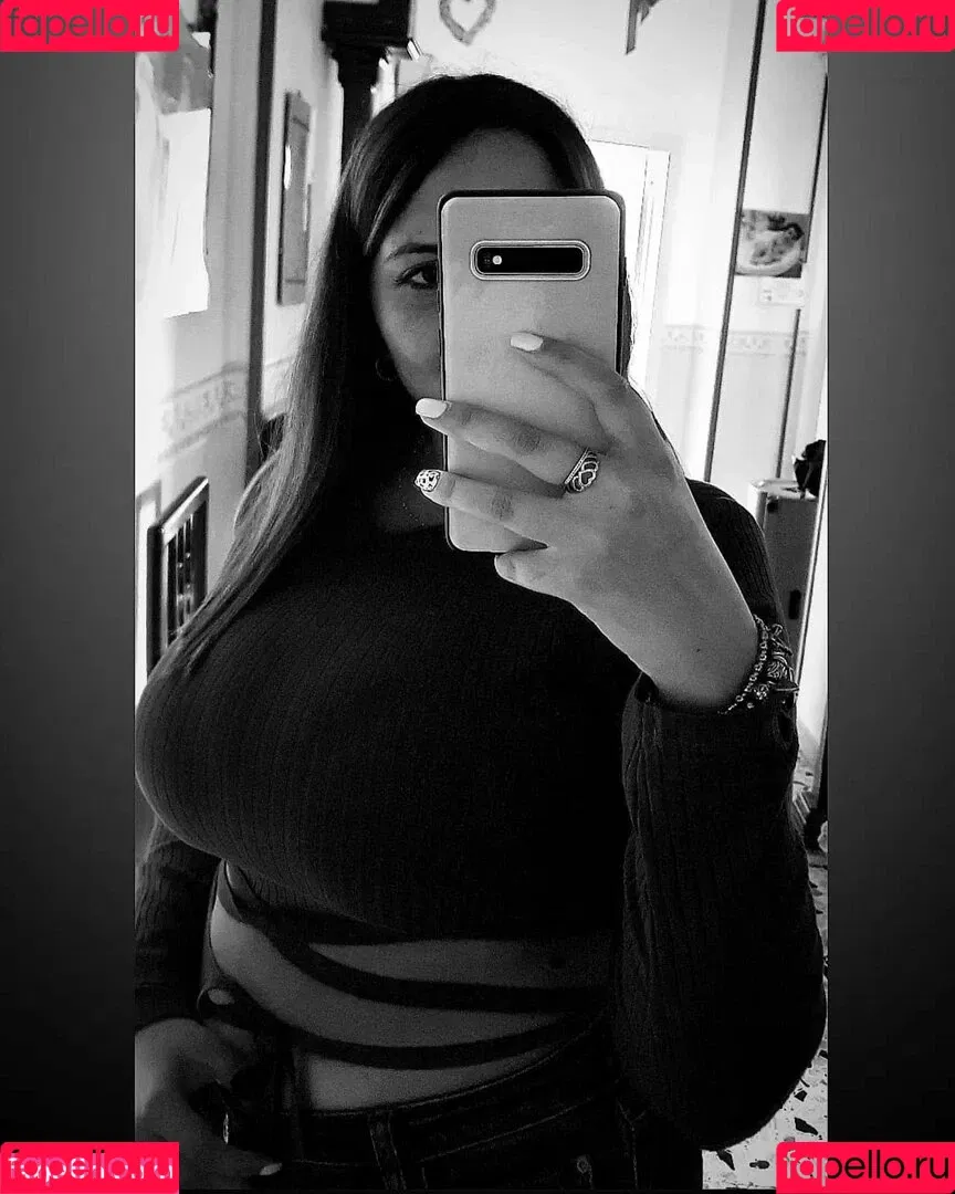Teresa V Onlyfans Photo Gallery 