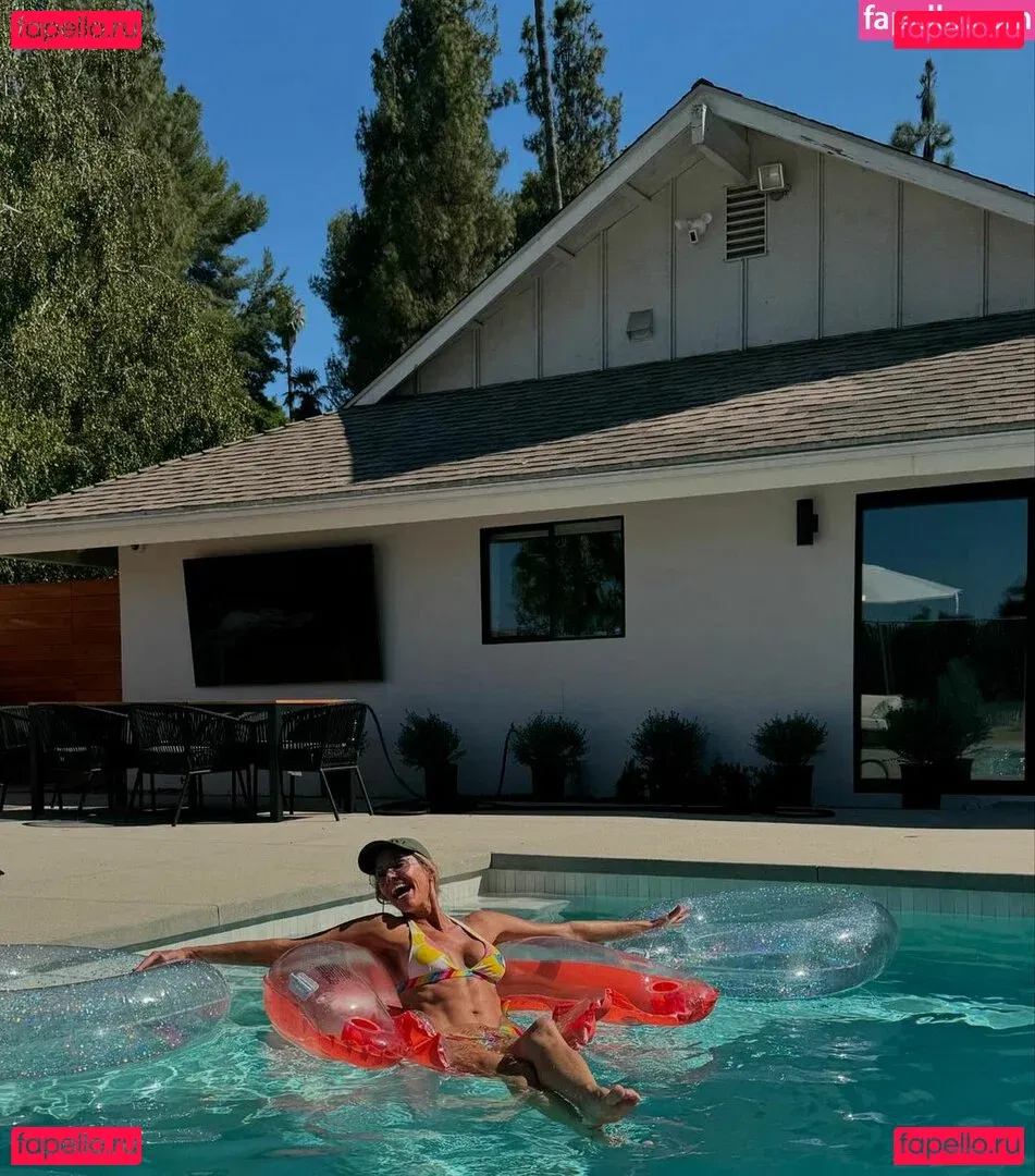 Teresa V Onlyfans Photo Gallery 