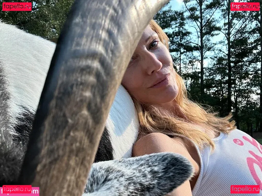 Teresa V Onlyfans Photo Gallery 