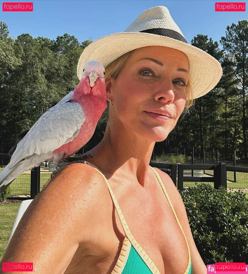 Teresa V Onlyfans Photo Gallery 