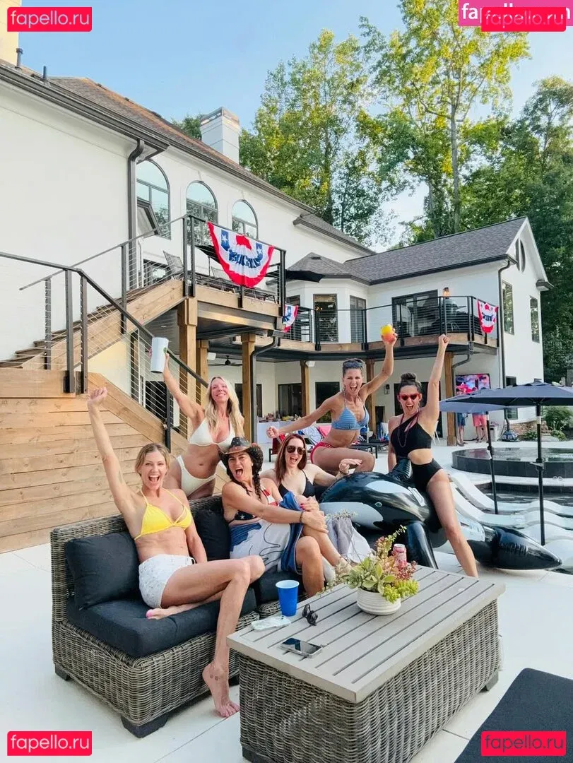 Teresa V Onlyfans Photo Gallery 