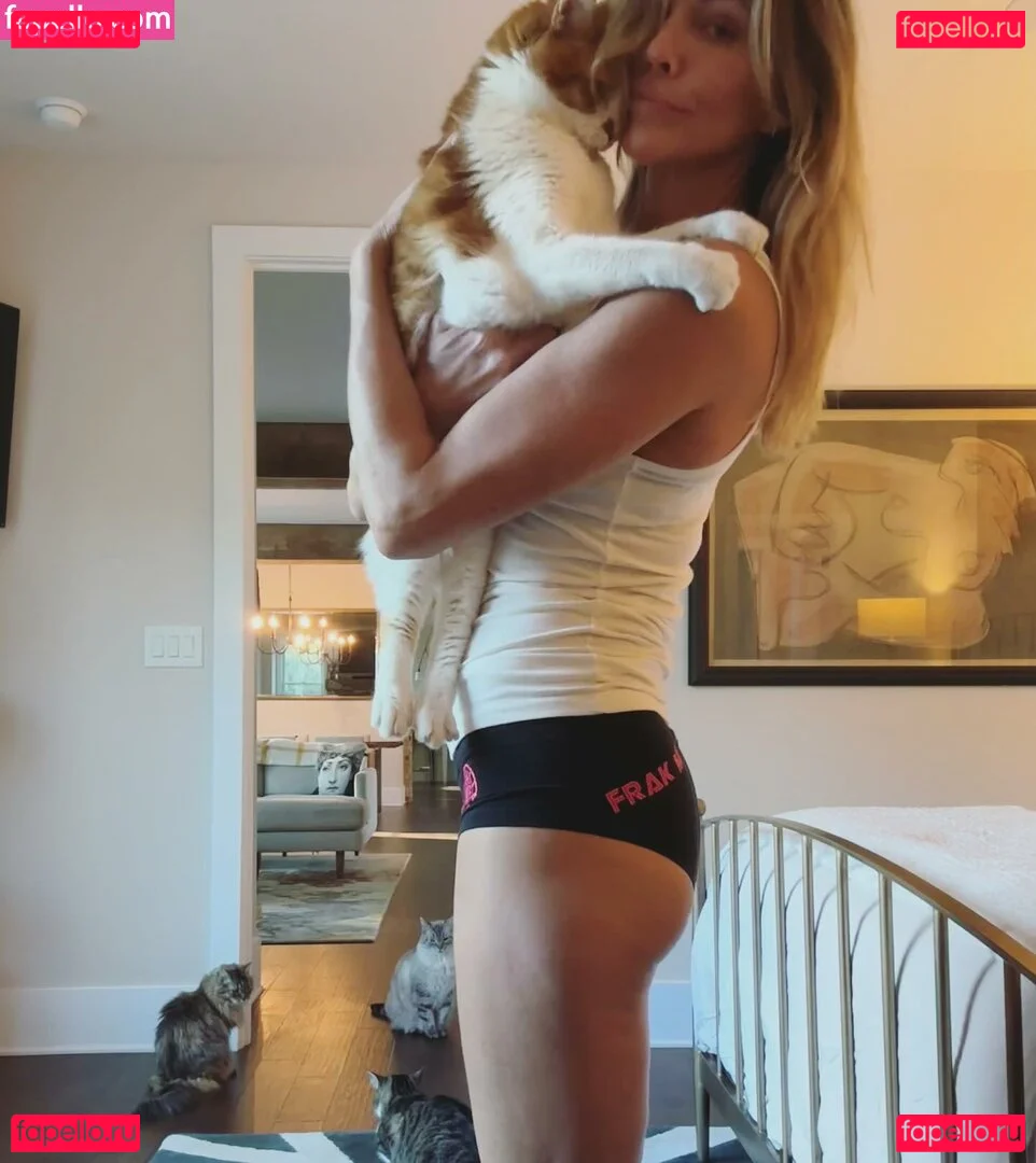 Teresa V Onlyfans Photo Gallery 