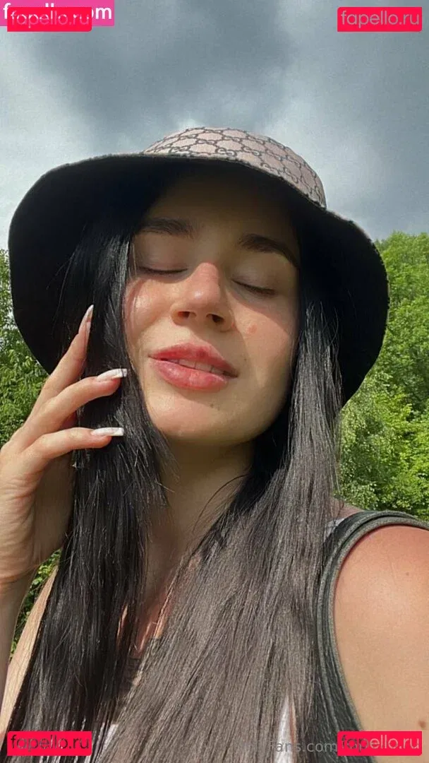 lilyfoxe Onlyfans Photo Gallery 