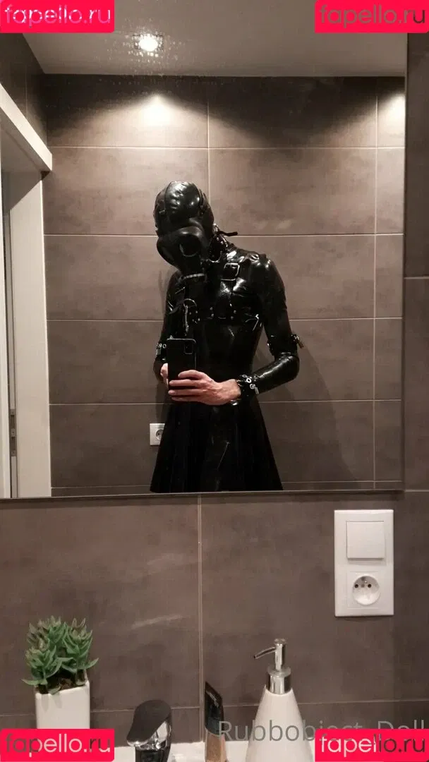 rubbobject_doll Onlyfans Photo Gallery 