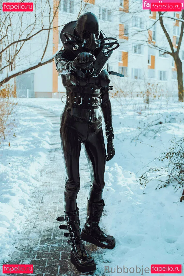 rubbobject_doll Onlyfans Photo Gallery 