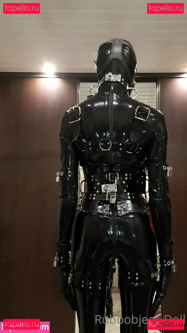 rubbobject_doll Onlyfans Photo Gallery 