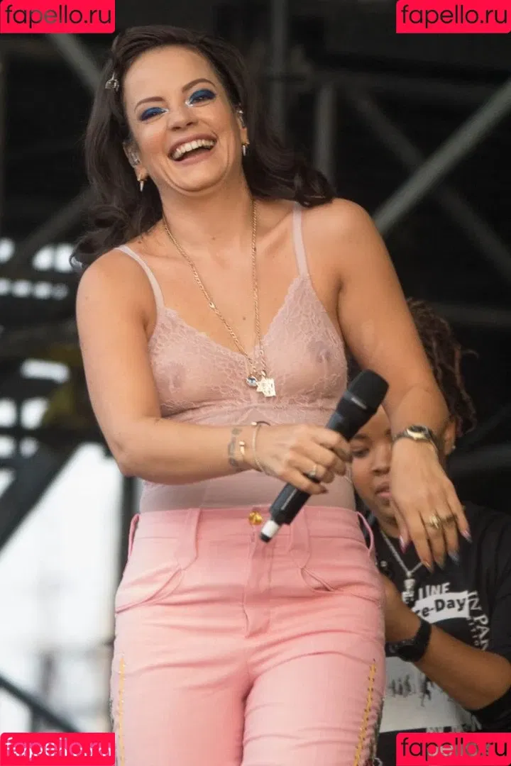 Lily Allen Onlyfans Photo Gallery 