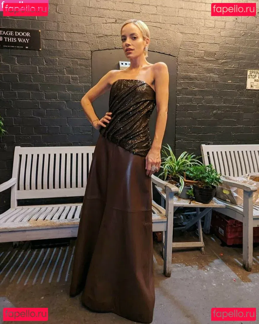 Lily Allen Onlyfans Photo Gallery 