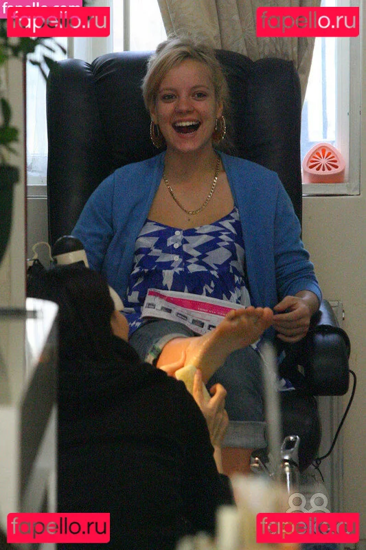 Lily Allen Onlyfans Photo Gallery 