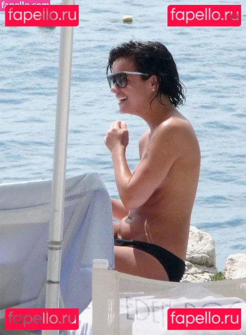 Lily Allen Onlyfans Photo Gallery 