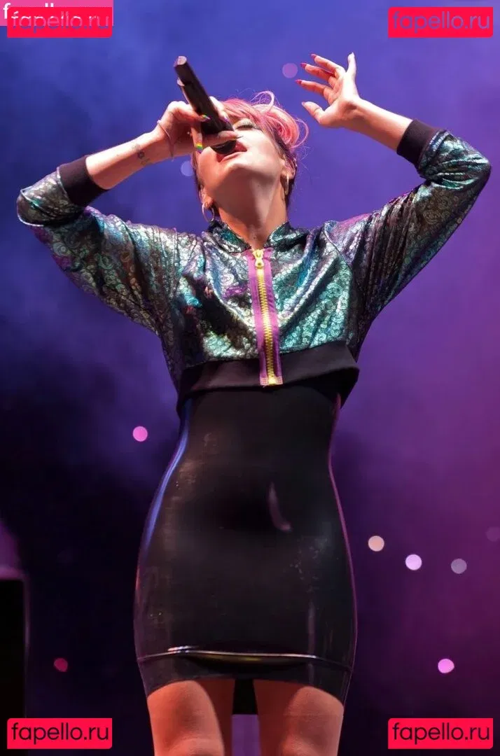 Lily Allen Onlyfans Photo Gallery 